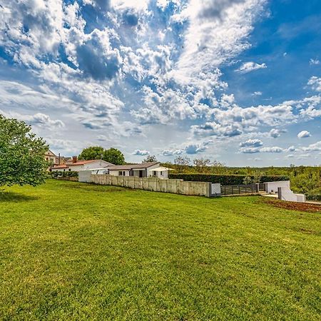 Vila Ferienhaus Prenc Sveti Petar u Sumi Exteriér fotografie